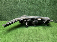 Фара левая Toyota Corolla E160 (2012-2016) галоген