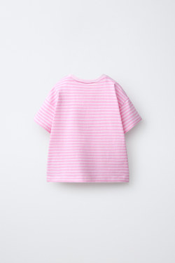 ZARA ФУТБОЛКА В ПОЛОСКУ С РЕЛЬЕФНЫМИ ДЕТАЛЯМИ, РОЗОВЫЙ