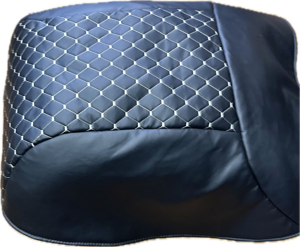 Утеплитель капота УАЗ 452, 2206, 3303 (белая нить Рубин)