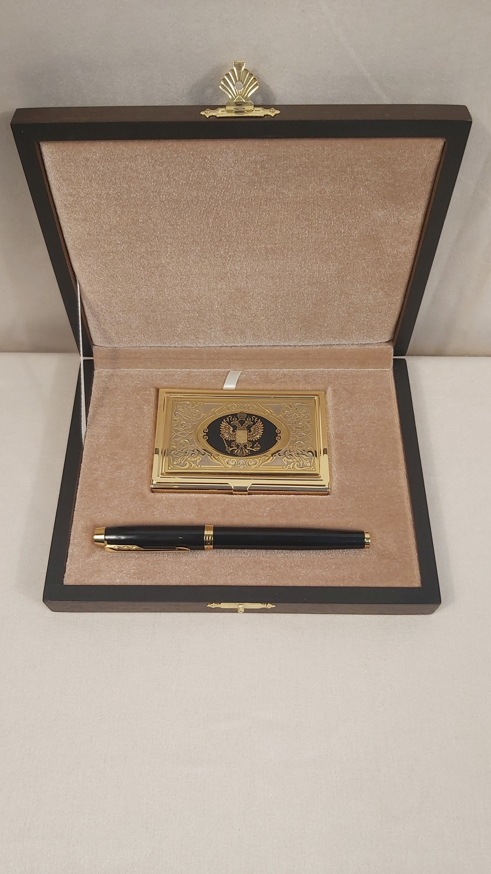 Набор "Гербовый" №21 визитница (Златоуст), ручка перьевая