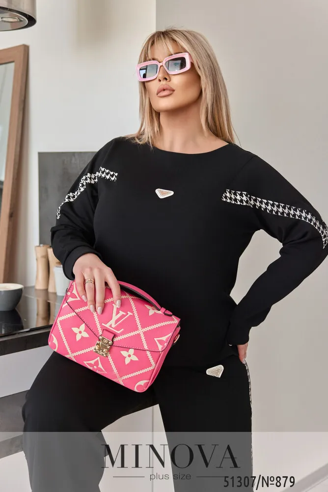 Костюм 879-черный Minova