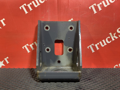 Кронштейн амортизатора переднего правый 2019г.