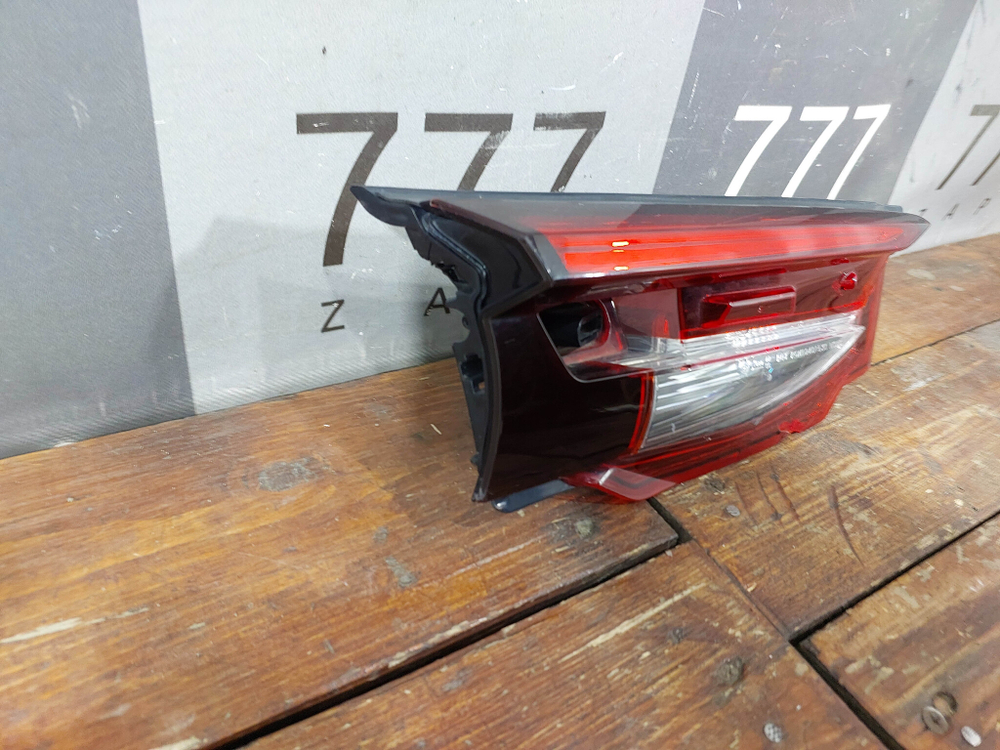 Фонарь задний левый Mazda CX-9 2 (TC) с дефектом TK50513G0