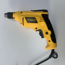 Дрель шуруповерт сетевой DeWalt 1028s ( Девольт )
