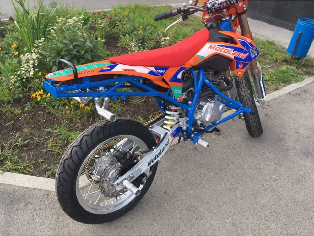 Мотоцикл MOTOLAND CRF250 Motard/STUNT CROSS