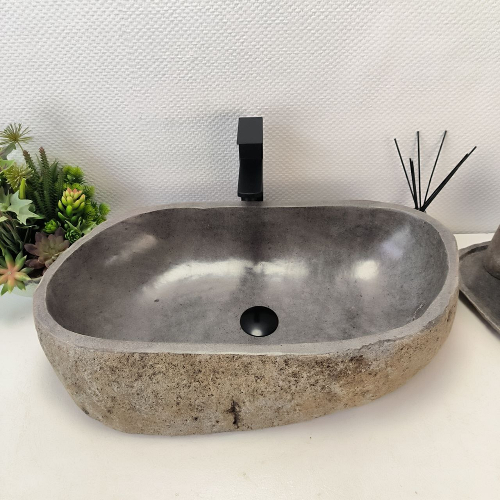 Раковина из речного камня RS63609 (65*36*16) 0124