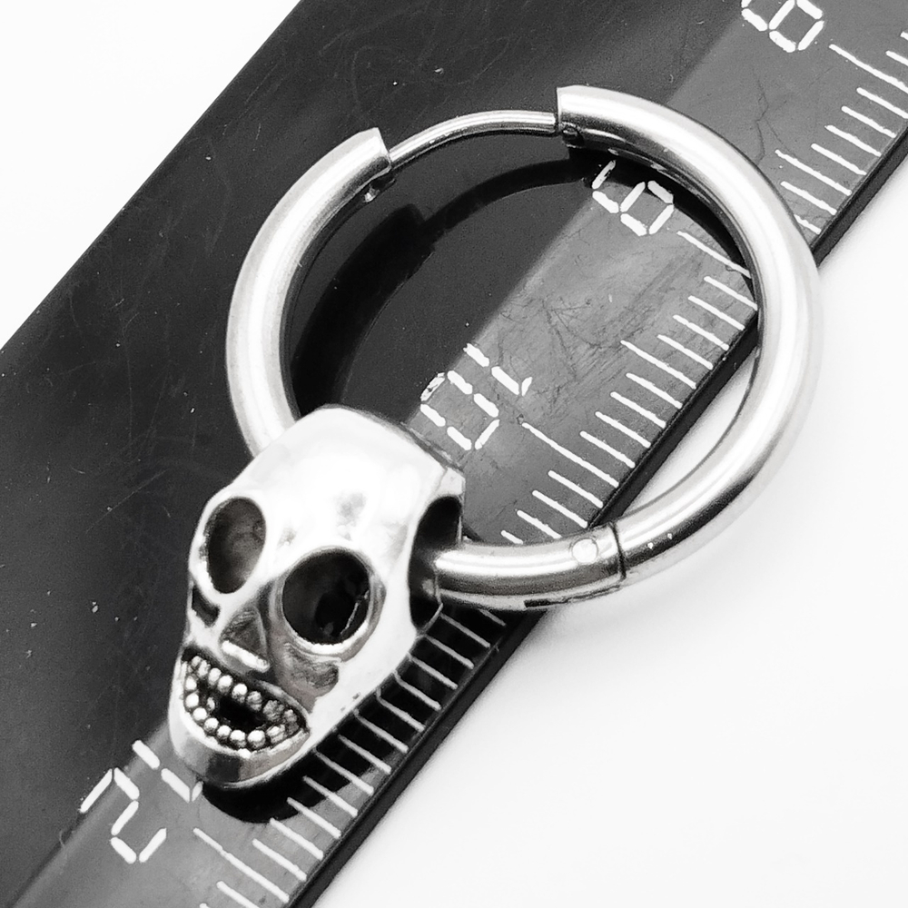 Серьга кольцо (1шт) "Череп" для пирсинга уха. Медицинская сталь.