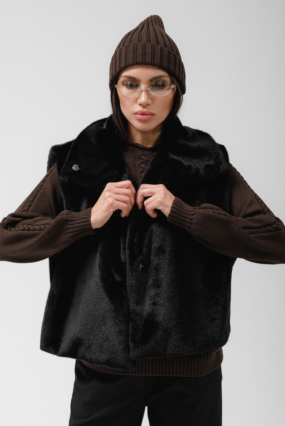 Жилет-манишка норка (черный)