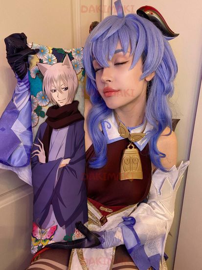 Мини дакимакура Томоэ из Очень приятно, Бог арт. M0751, 60х20 см