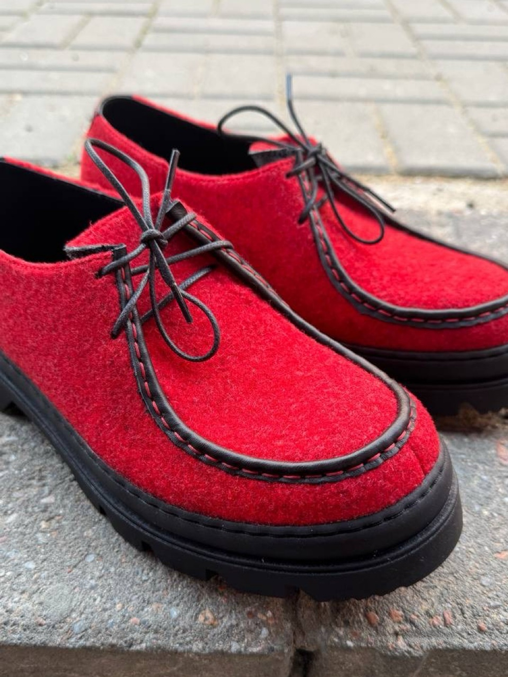 MocToe red sherst