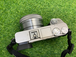 Sony A6000 kit E PZ 16-50mm OSS 2.200 кадров