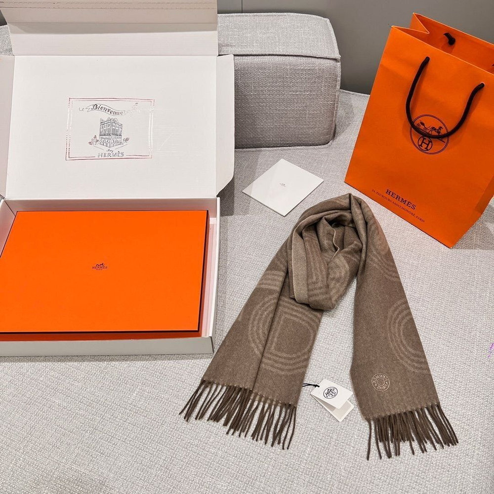 Шарф Hermes, арт. 464150175