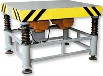 Вибростол КРАСНЫЙ МАЯК ЭВ-345 380В, размер-1480х980 мм