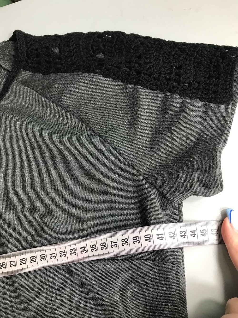 Платье Viva La Vita сдержанное, визуально на 46 размер