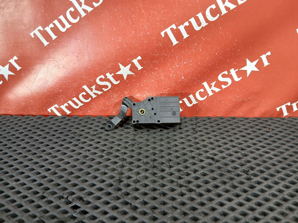 Моторчик заслонок отопителя