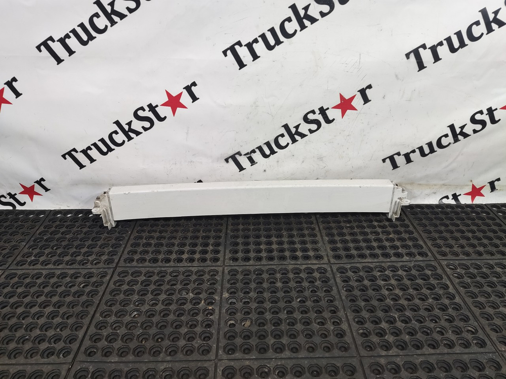 Накладка бампера нижняя