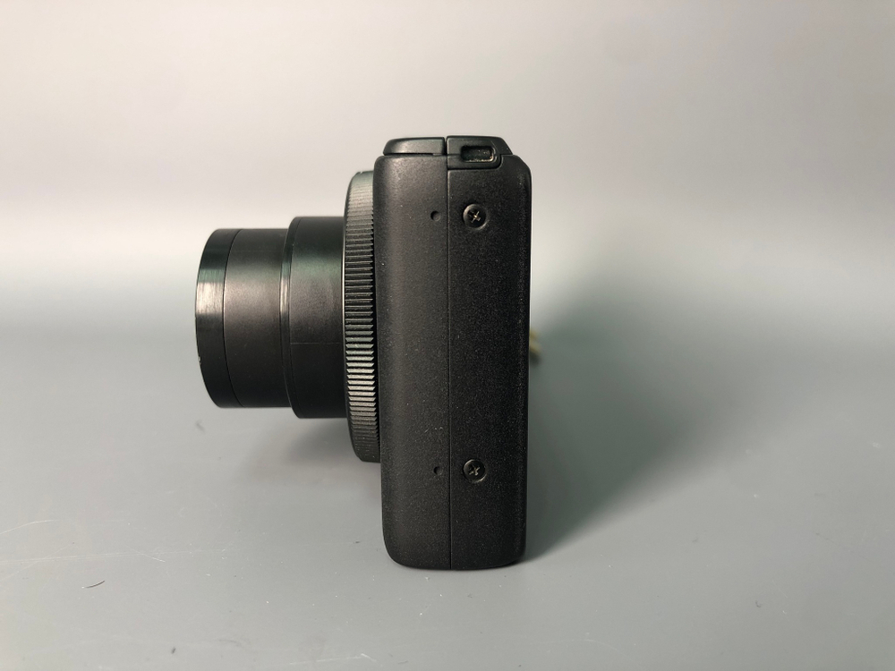 Canon PowerShot S100, ошибка объектива и отключение.