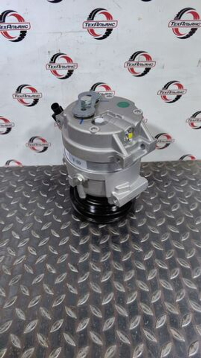 Компрессор кондиционера 11Q6-90040
