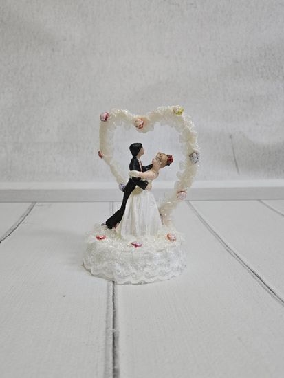 Свадебные фигурки "Жених и невеста" на торт