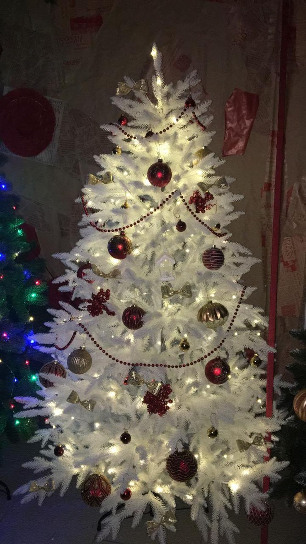 Искусственная ель «Изумрудная Белая» (Литая хвоя) 250 см / 2,5 м