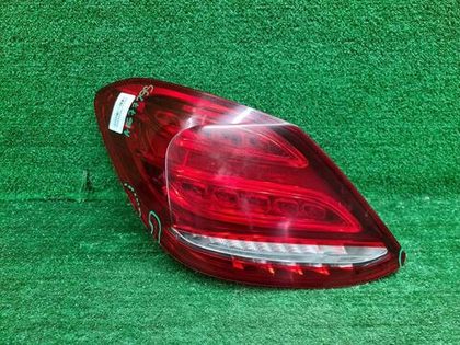 Фонарь левый Mercedes C W205 (2014-2018)