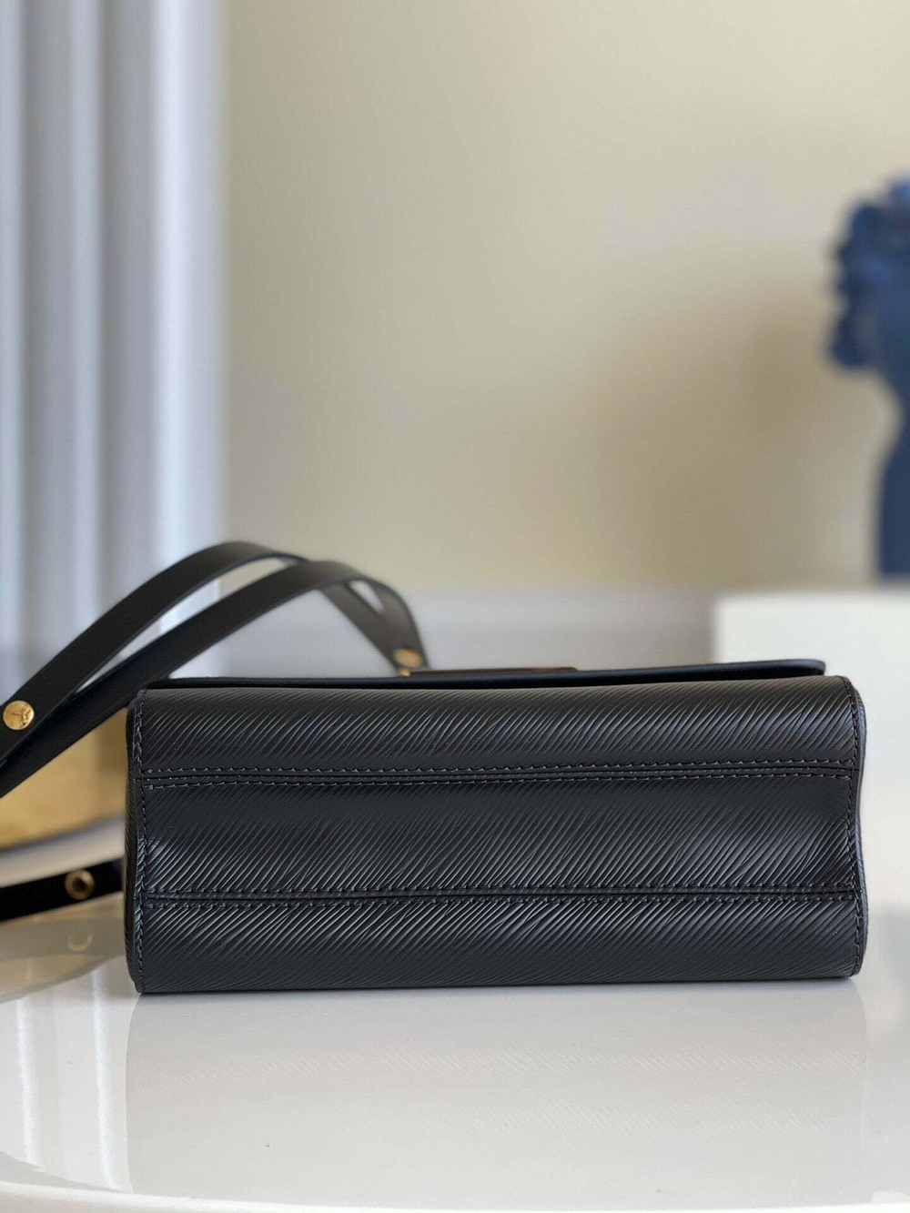 Louis Vuitton Twist MM