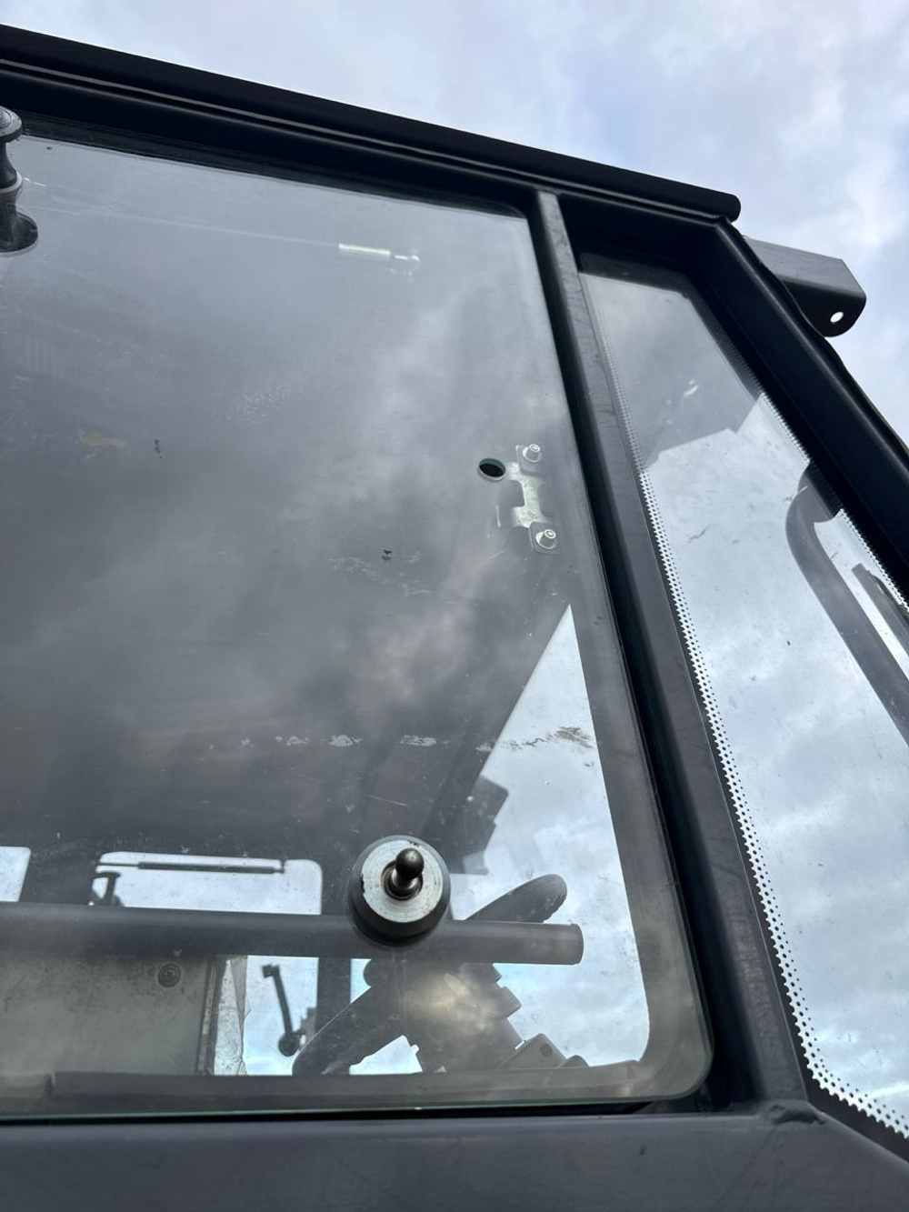 Завод дорожных машин DM-13 Каток_не актуально DM-13-VD (Дизельный, 4,8 л, 150 л.с., АТ)