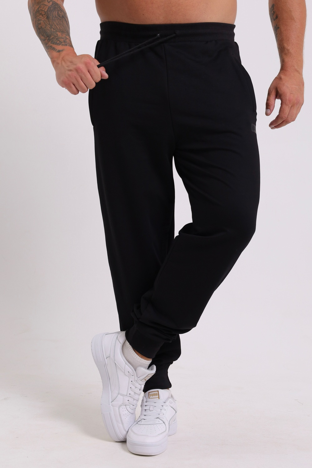 17 Брюки мужские с манжетом