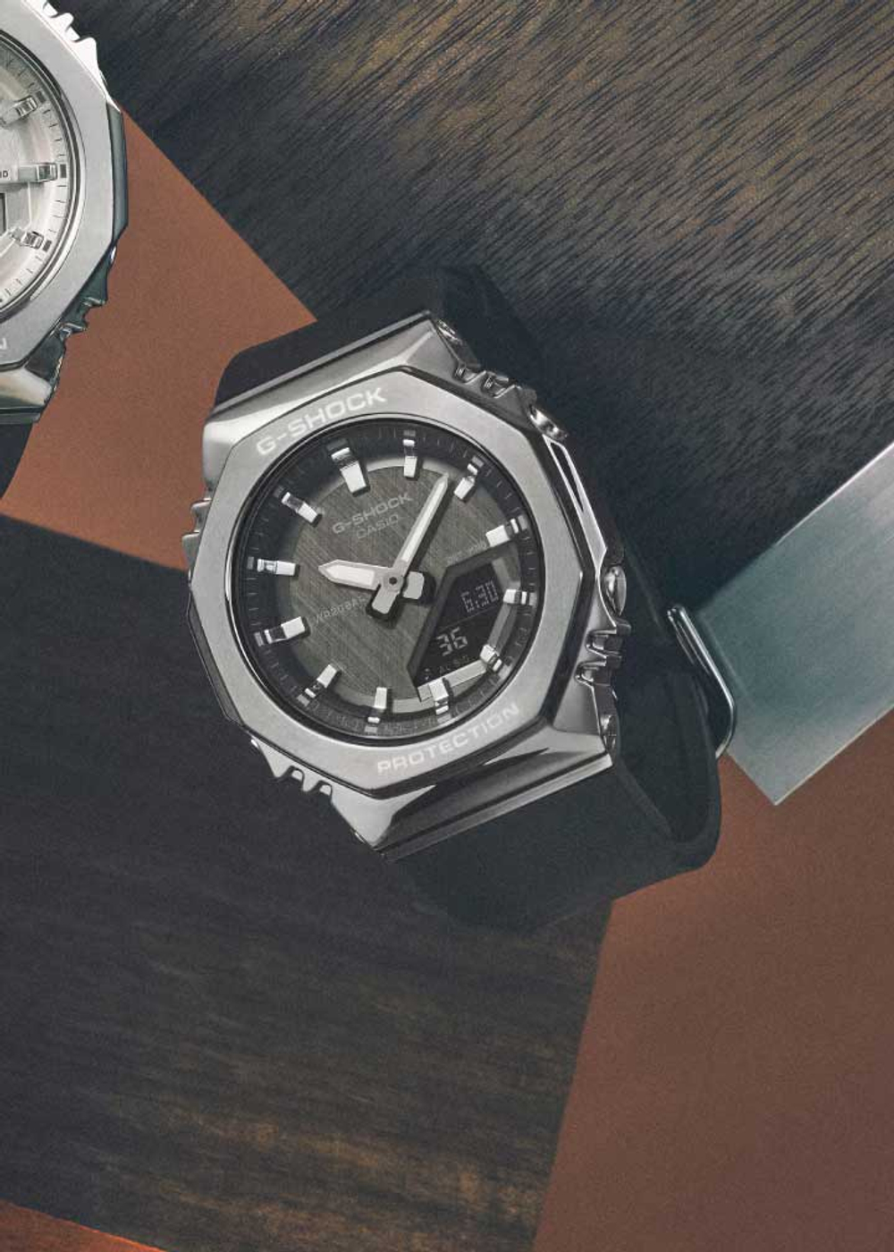 Часы Casio GM-S2110-1A1