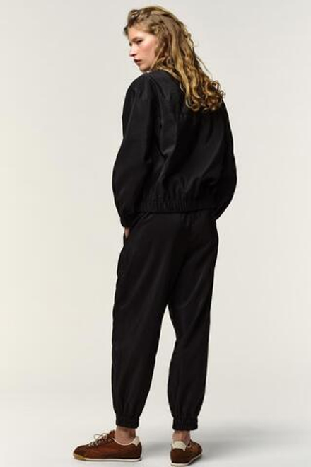 ZARA БОМБЕР С ВОРОТНИКОМ-СТОЙКОЙ, ЧЕРНЫЙ