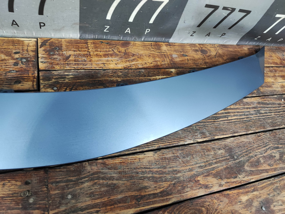 Накладка решетки радиатора GAC GS3 24-нв Б/У Оригинал 7110003CRV0000B99