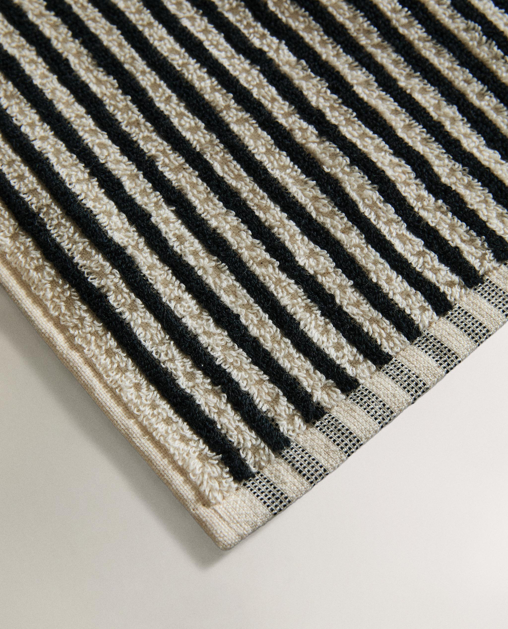 Zara Home Полотенце для лица и рук из хлопка, чёрный · 4545/013