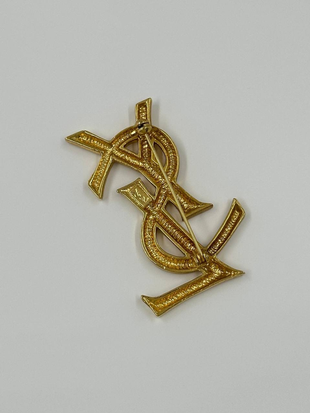 Брошь лого YSL