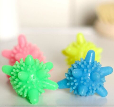 Набор из 4 разноцветных шариков для стирки белья (Цвет: разноцветный)