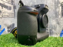 Nikon D2X Покупка/Продажа
