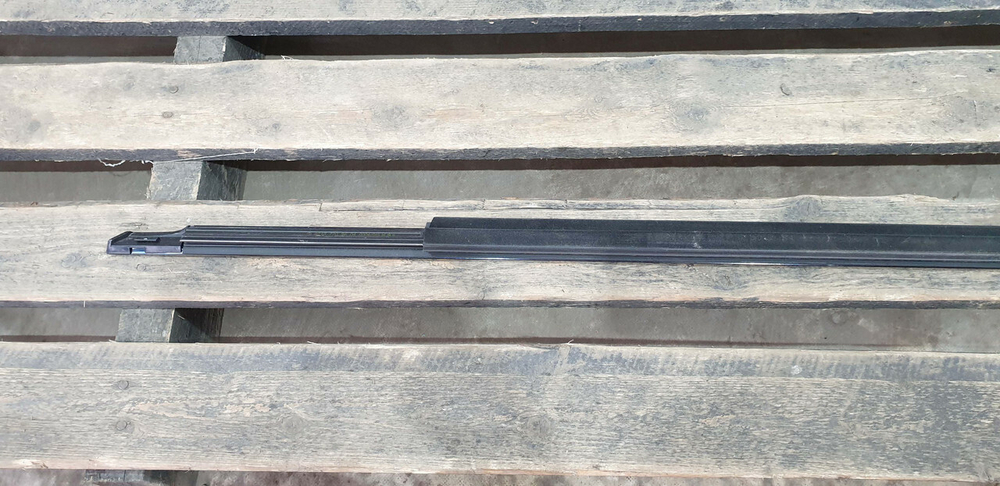 Молдинг двери передней правой Mercedes E (W213) 16-нв Б/У Оригинал A2137209604