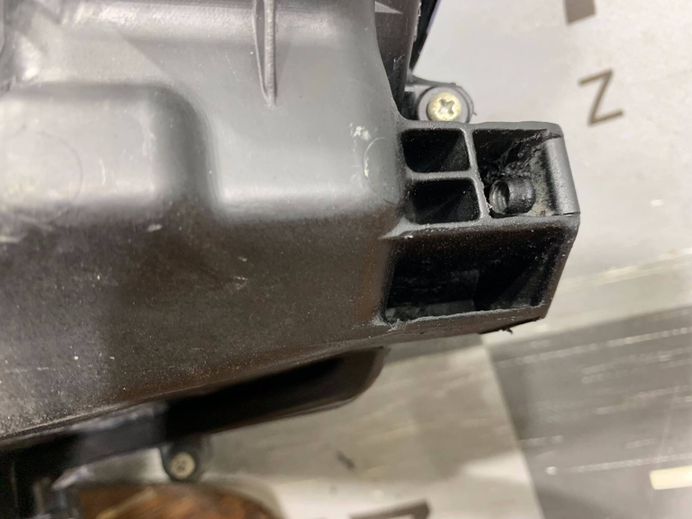 Фара правая LED Toyota Land Cruiser Prado 150 17-24 Б/У Оригинал 8114560N20