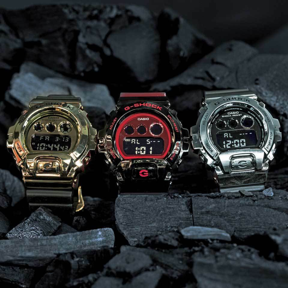 Японские наручные часы Casio G-SHOCK GM-6900B-4ER с хронографом