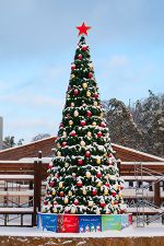 Уличная елка каркасная "Уральская" (пвх) 18 м