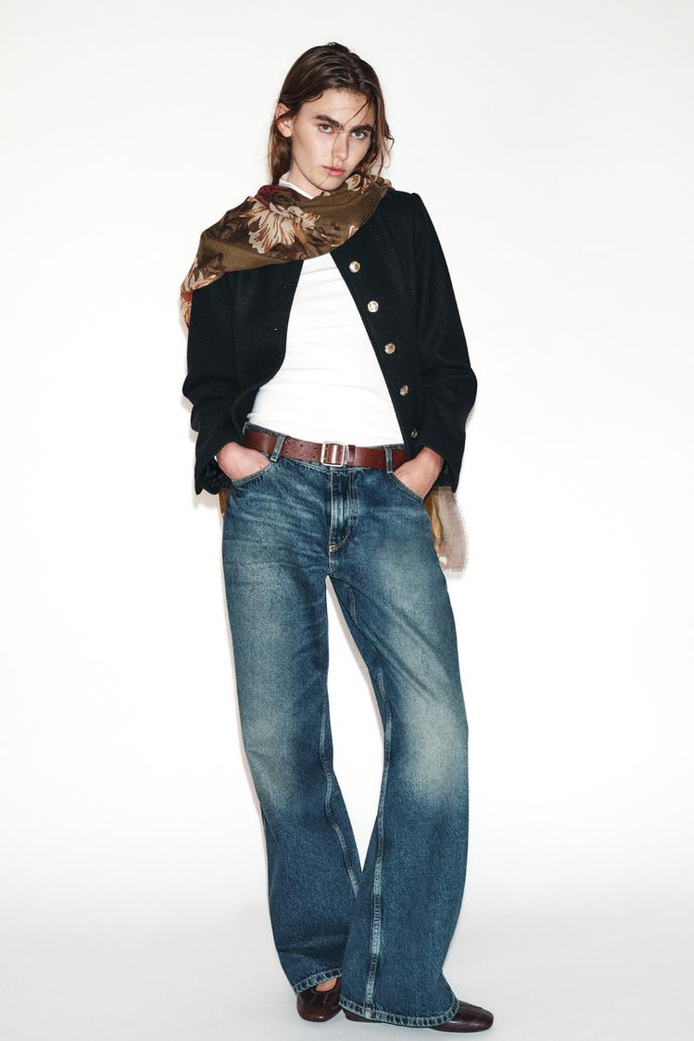 ZARA БЛЕЙЗЕР ОБЛЕГАЮЩЕГО КРОЯ С КРУГЛЫМ ВЫРЕЗОМ, ЧЕРНЫЙ