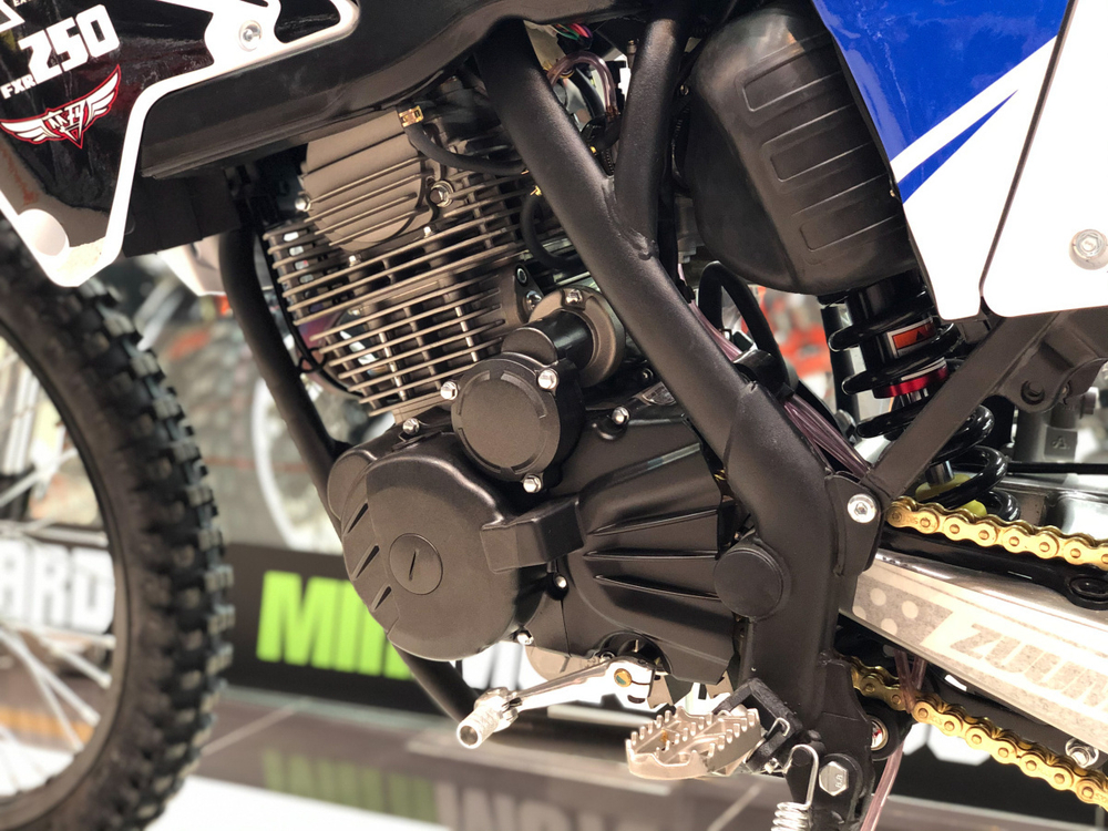 Мотоцикл кроссовый Zuumav FXR 250 cc 21/18