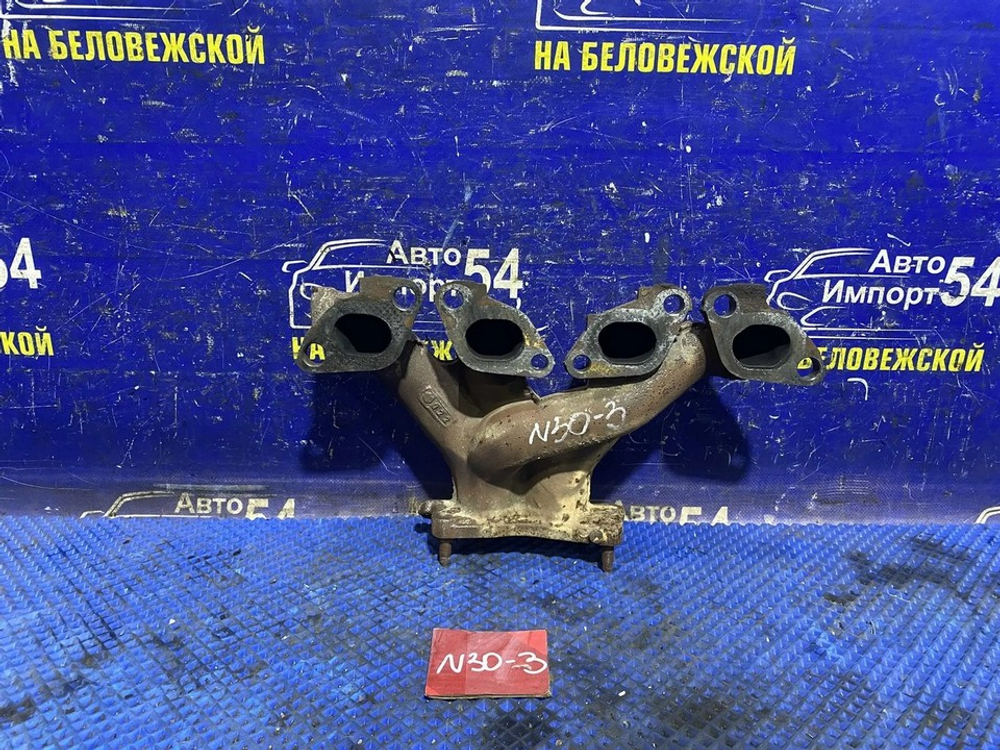 Коллектор выпускной NISSAN R'NESSA 2000