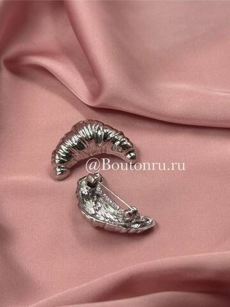 Брошь «Круассан» серебряная