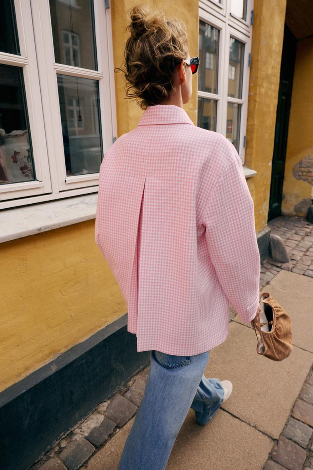 ZARA КУРТКА В КЛЕТКУ ВИШИ, РОЗОВЫЙ/БЕЛЫЙ