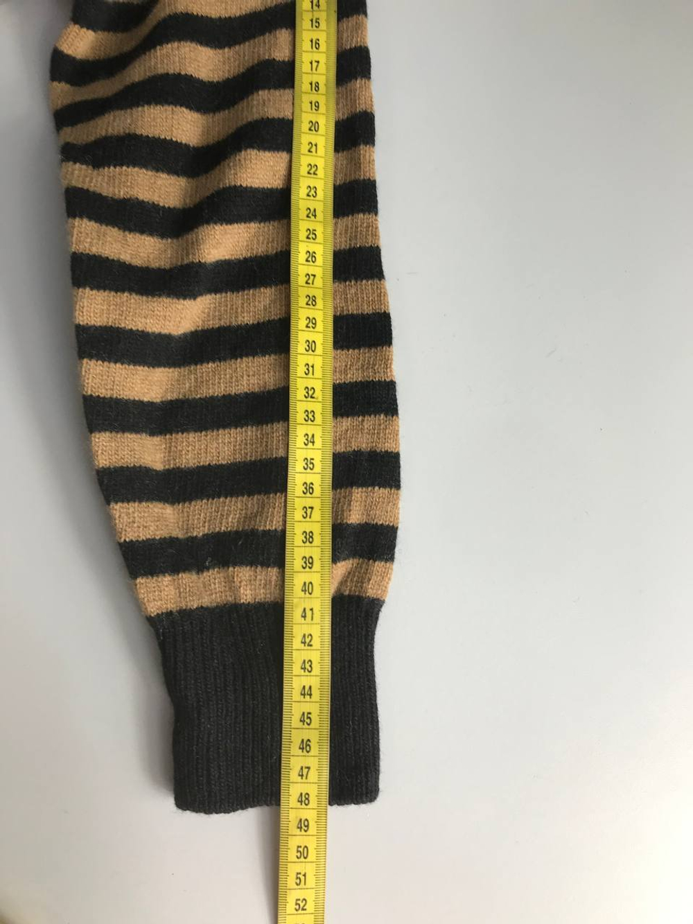 Джемпер из шерсти в полоску, визуально на 46 размер