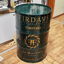 Бочка с логотипом для парфюмерного магазина Firdavs