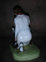 Статуэтка. Фарфор. Врач Ветеринар. Royal Doulton. Англия