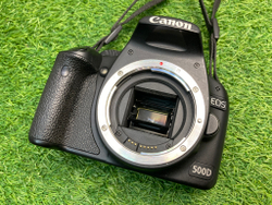 Canon 500D kit 18-55 mm 3.5-5.6 IS 52.000 кадров