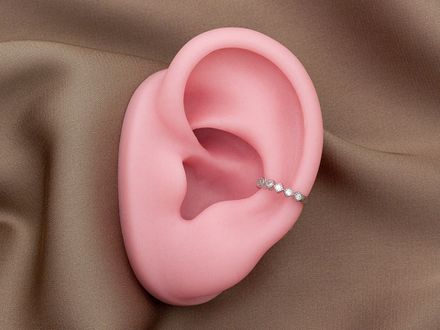 Кафф "Ромбы" со стразами