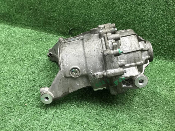 Редуктор заднего моста LR Discovery Sport (19-нв)